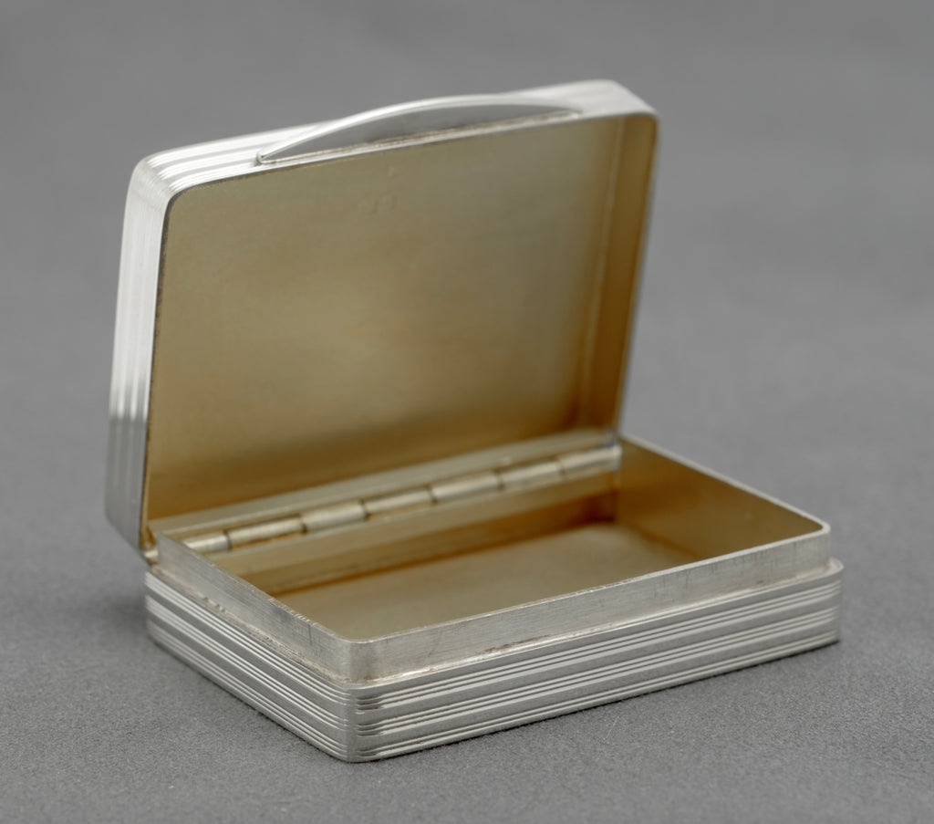 Vintage Sterling Silver Pill or Snuff Box - Peter John Doherty - Birmingham 1994 - C3100