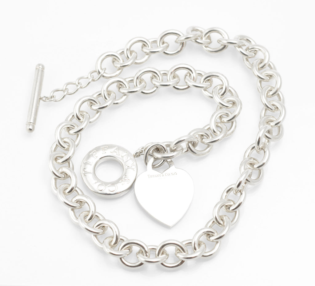 Alternate full view of vintage Tiffany and Co sterling silver Heart Tag necklace with circular links