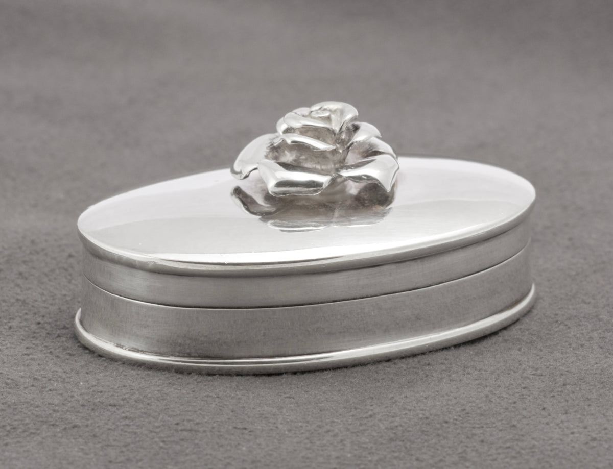 Close up of Mark Houghton maker's mark, Sheffield assay marks and Golden Jubilee mark - C3109