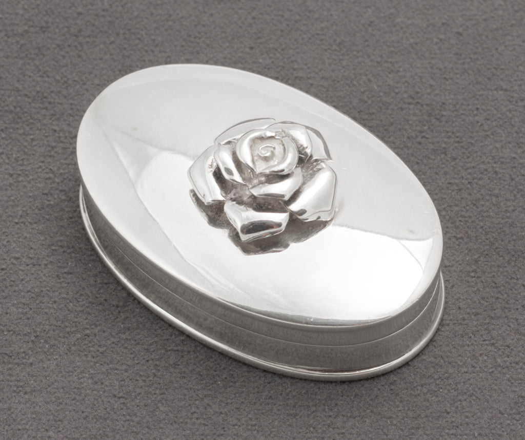Open sterling silver oval trinket box showing hinge and polished interior - C3109