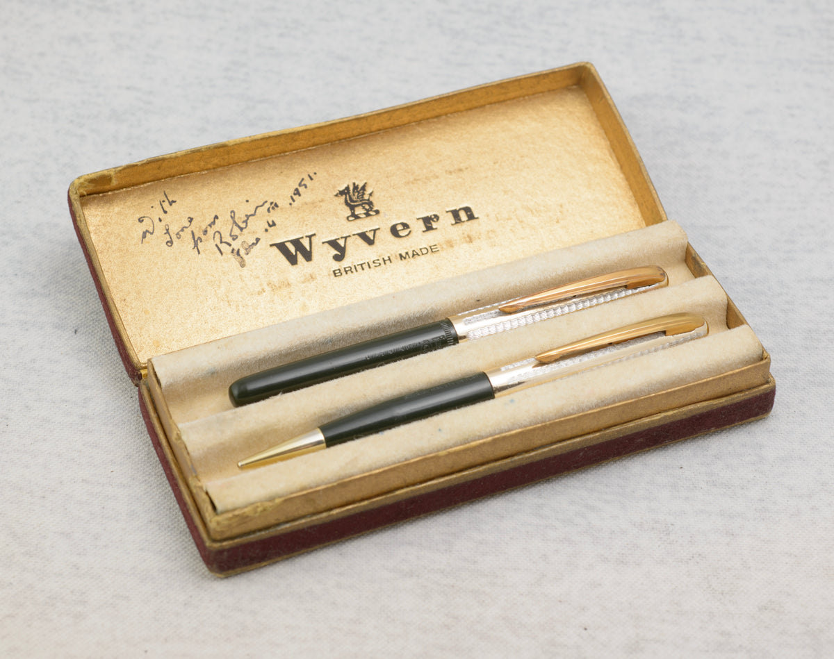 Wyvern Princess fountain pen and mechanical pencil with dark green resin barrels and gold and silver tone fittings