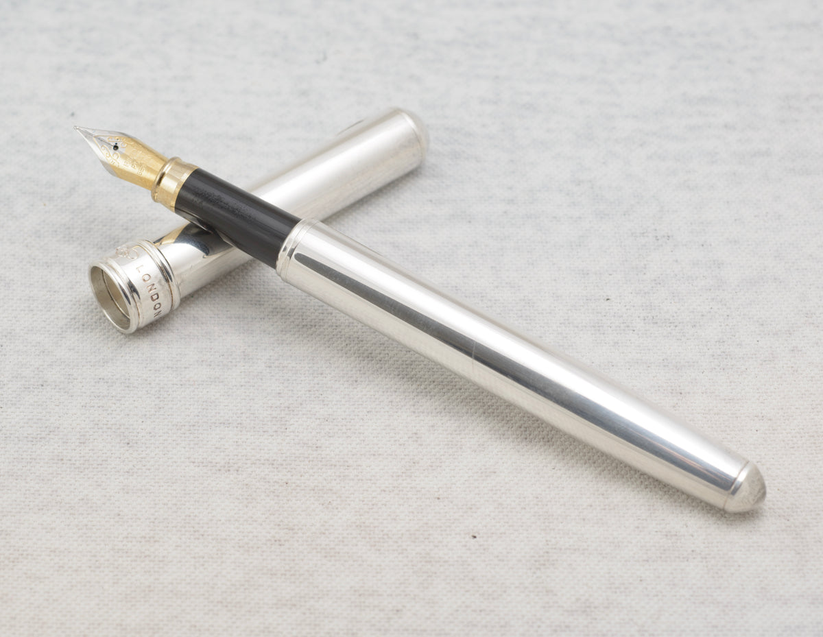 Close view of the bi colour fountain pen nib marked Iridium Point Germany