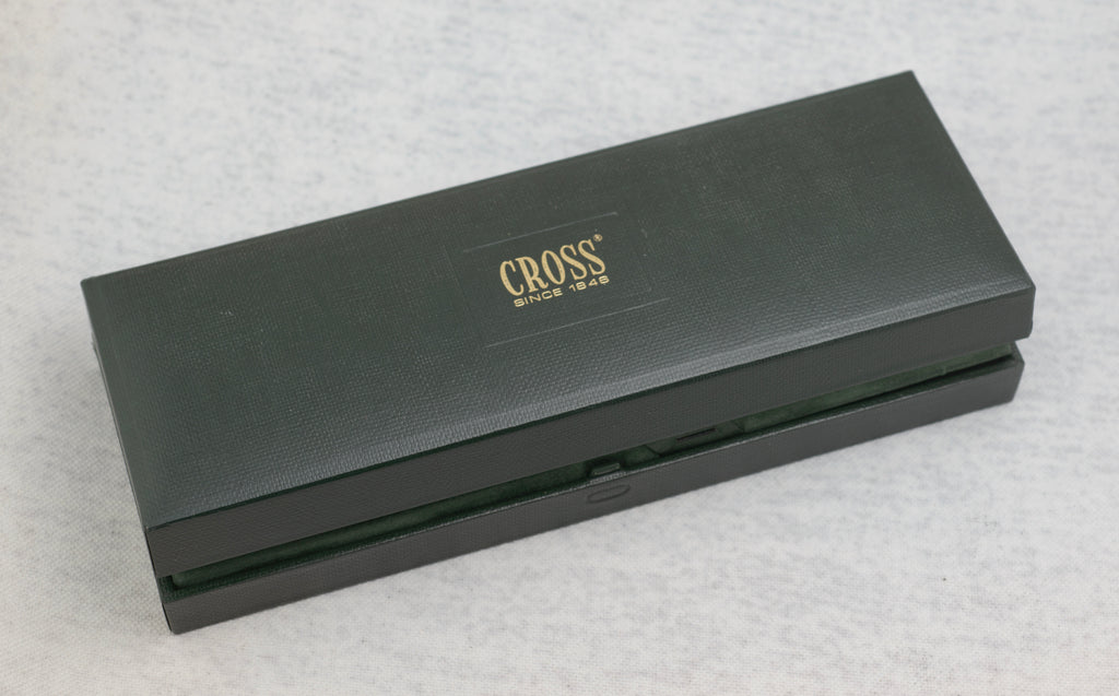 Closed fitted presentation case for the vintage Cross Medalist three piece pen set