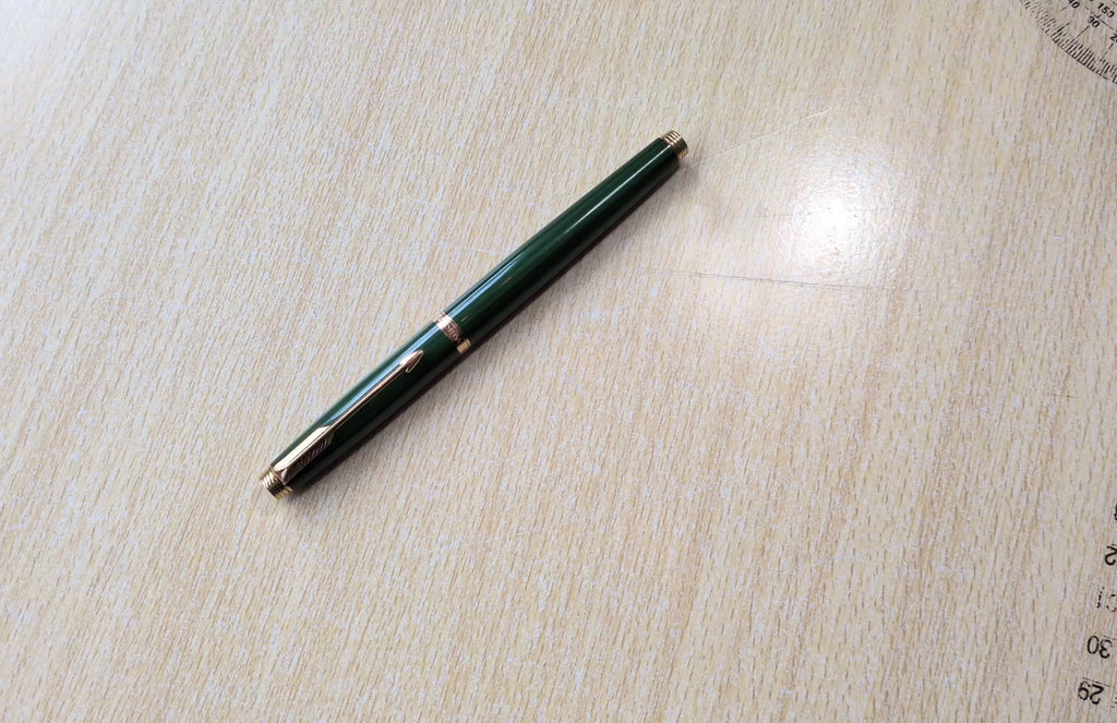 Parker 75 Laque Fountain Pen - Malachite Green - 14K Gold Fine Nib - Circa 1979 - C3056