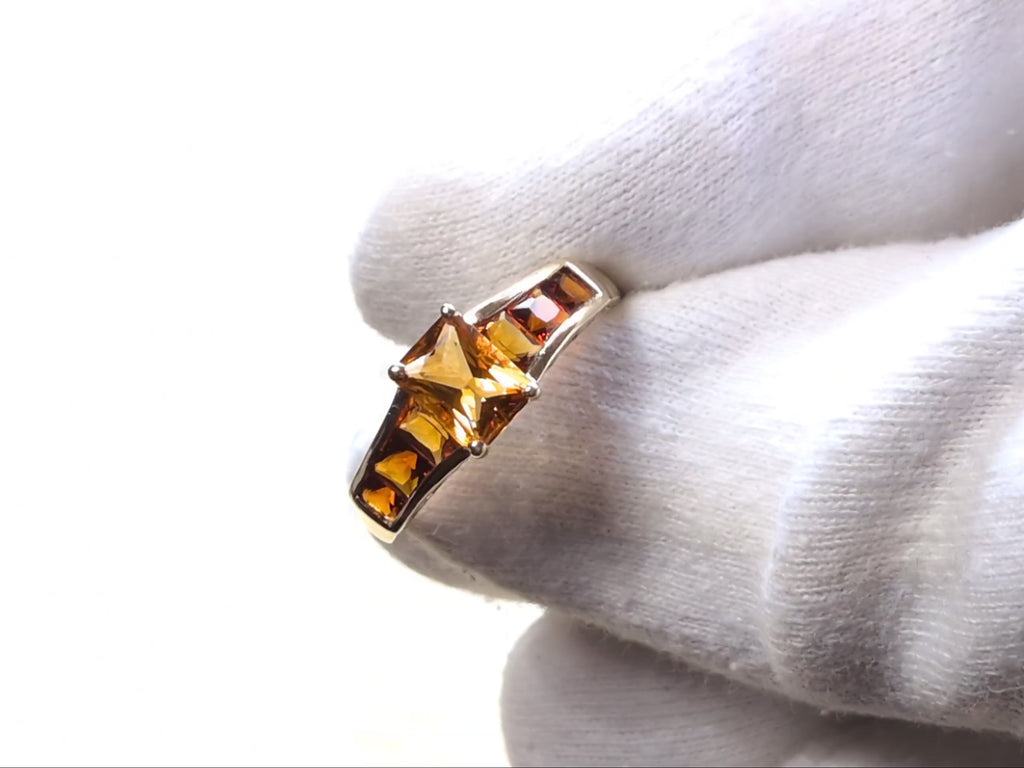 9ct Yellow Gold & Natural Graduated Tone Citrine Set Ring Women's Size V (C2910)