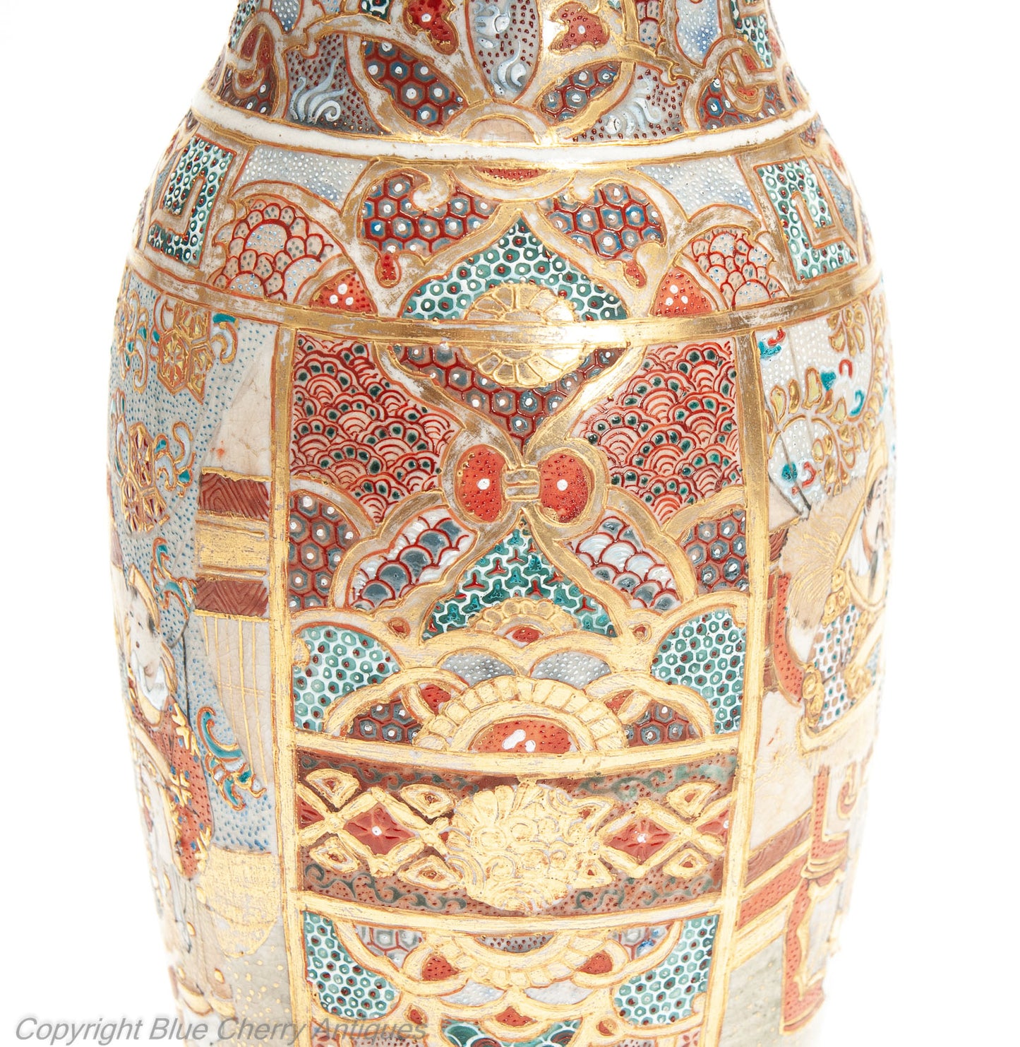 Antique Japanese Satsuma Ware Pottery Vase with Intricate Patterns & Figures (Code 1997)
