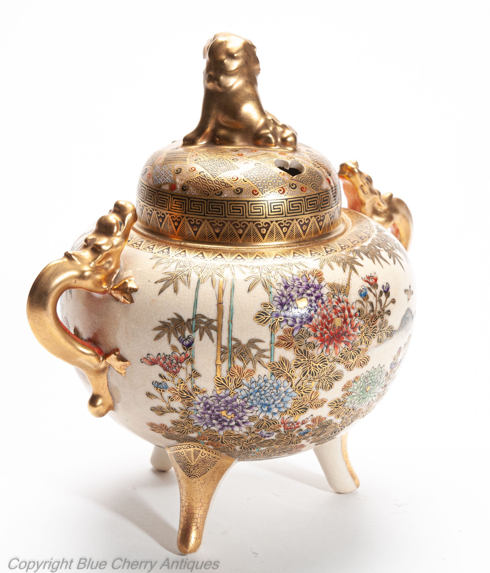 Japanese Satsuma Ware Koro with Ducks and Shishi Lion by Hododa - 19th Century (Code 2026)