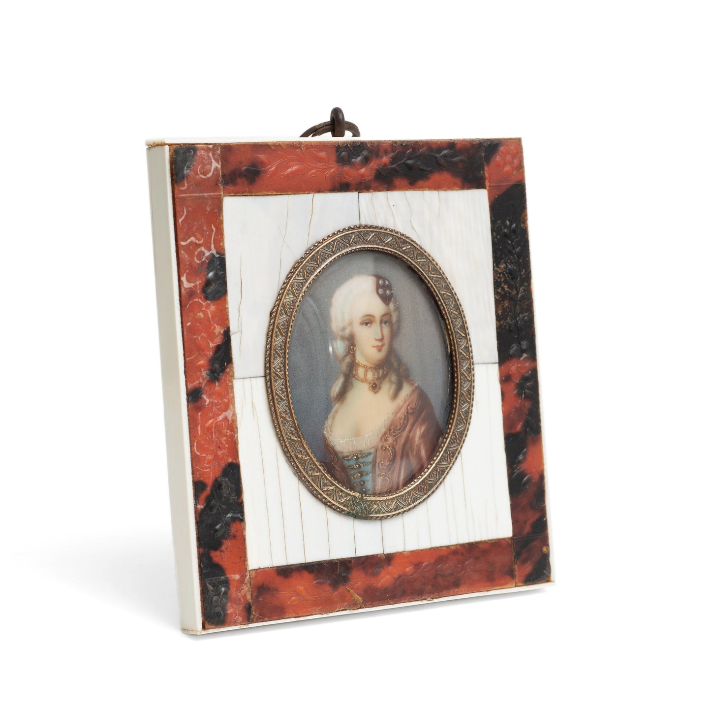 Antique French Portrait Miniature of an Aristocratic Lady In Gilt Metal Mount (Code 2222)