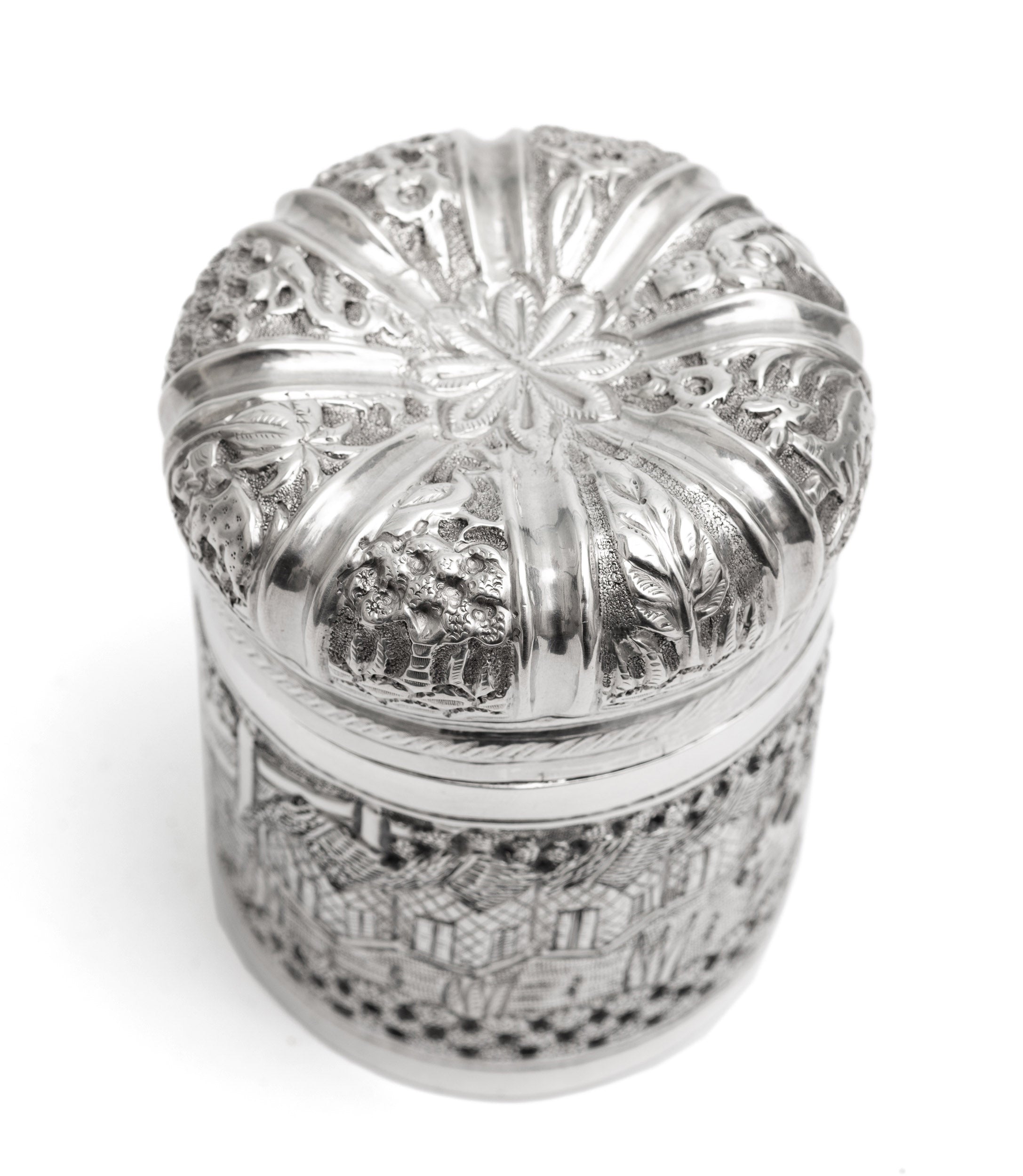 Antique Indian/Ceylonese Silver Repousse Lidded Box with Village Scene c1880 (Code 2258)