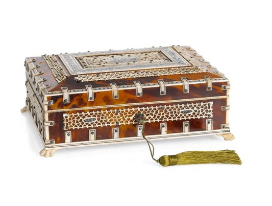 Indian Tortoiseshell & Bone Decorated Jewellery Box Vizagapatam Region c1900 (Code 2319)