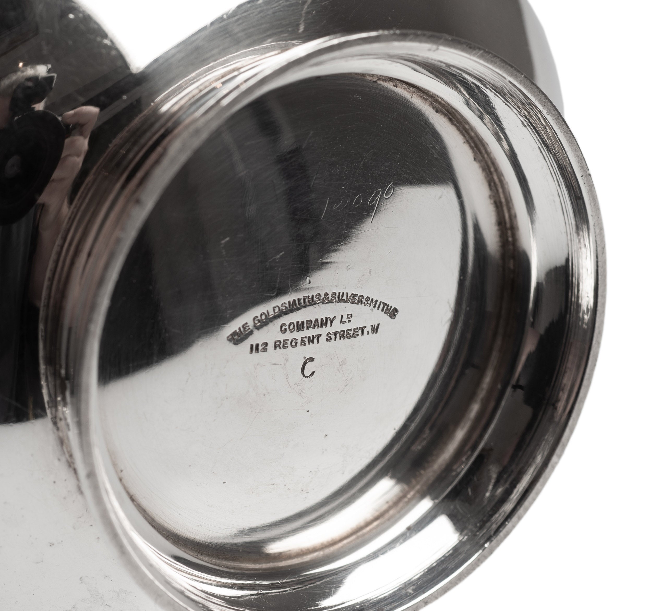 Art Deco Silver Goldsmiths & Silversmiths Heavy Lidded Dish with Chased Detail (Code 2325)