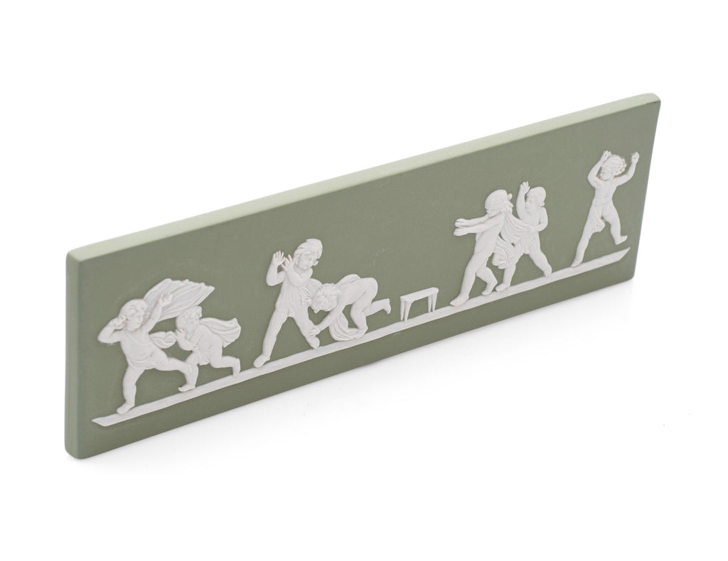 Vintage Wedgwood Green Jasperware Plaque Cherubs Playing Blind Mans Buff (Code 2525)