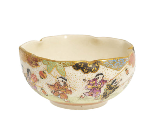 Antique Japanese Satsuma Miniature Bowl Hand Painted Children, Fans & Lanterns (Code 2727)