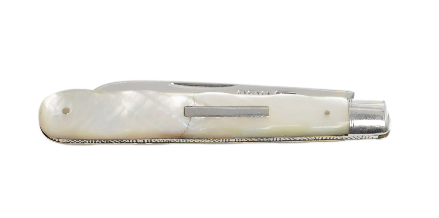 Two Antique Pocket Fruit Knives with Silver Blades & Mother of Pearl Handles (Code 2733)