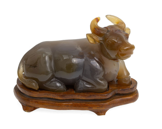 Chinese Republic Period Carved Chalcedony/Agate Figure of a Water Buffalo Lying (2932)