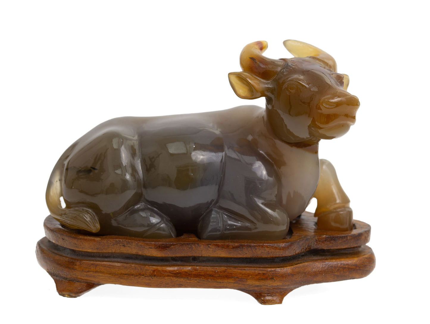 Chinese Republic Period Carved Chalcedony/Agate Figure of a Water Buffalo Lying (2932)