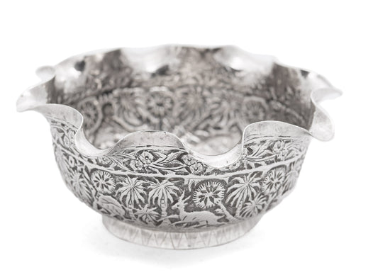 Antique Indian Sterling Silver Lucknow Repousse Bowl with Jungle Scenic c1890 (3093)