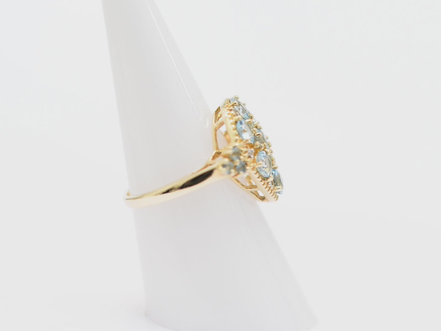 9ct Gold Cocktail Ring With Aquamarines & Diamonds In Teardrop Mount Birmingham Hallmark 2008 (Code A956)