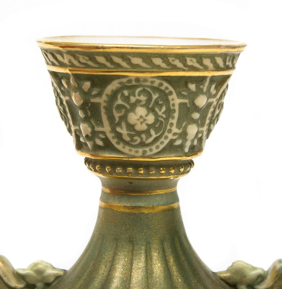 A Royal Worcester Hand Painted Rural Thatched Cottage Vase - Edwardian c.1908  (code8035)