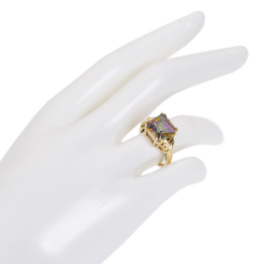 9ct Gold Fantasy Cut Mystic Topaz Ring Birmingham Hallmark 2006 UK Size N1/2 (Code A1030)