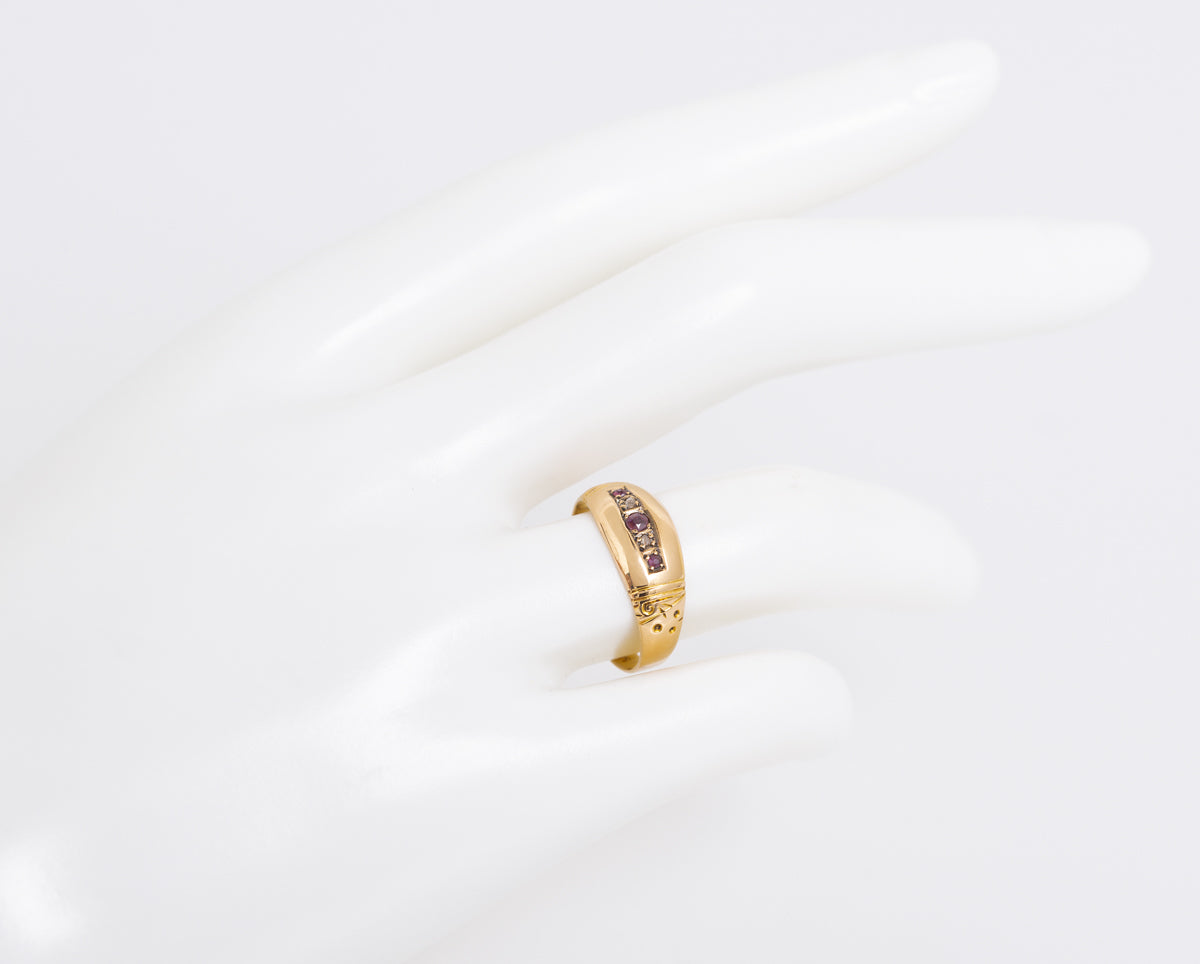Antique Edwardian 18ct Gold Natural Ruby & Diamond 5 Stone Ring / Band UK Size N (Code A1109)