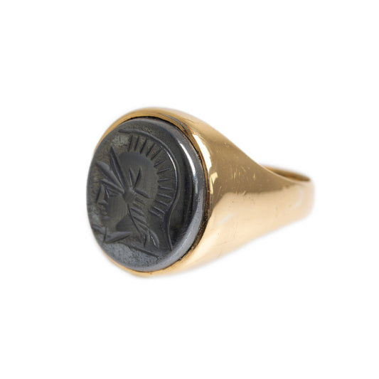 Vintage 9ct Gold Signet Ring With Intaglio Carved Centurion Head Hematite Stone  (A1260)