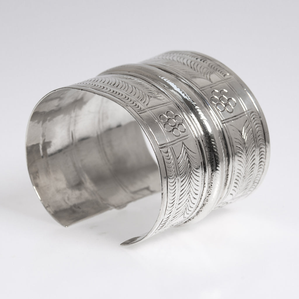 Vintage Egyptian Bedouin Siwa .800 Silver Large Cuff Bangle By Mohamed Mekkawy (A1273)