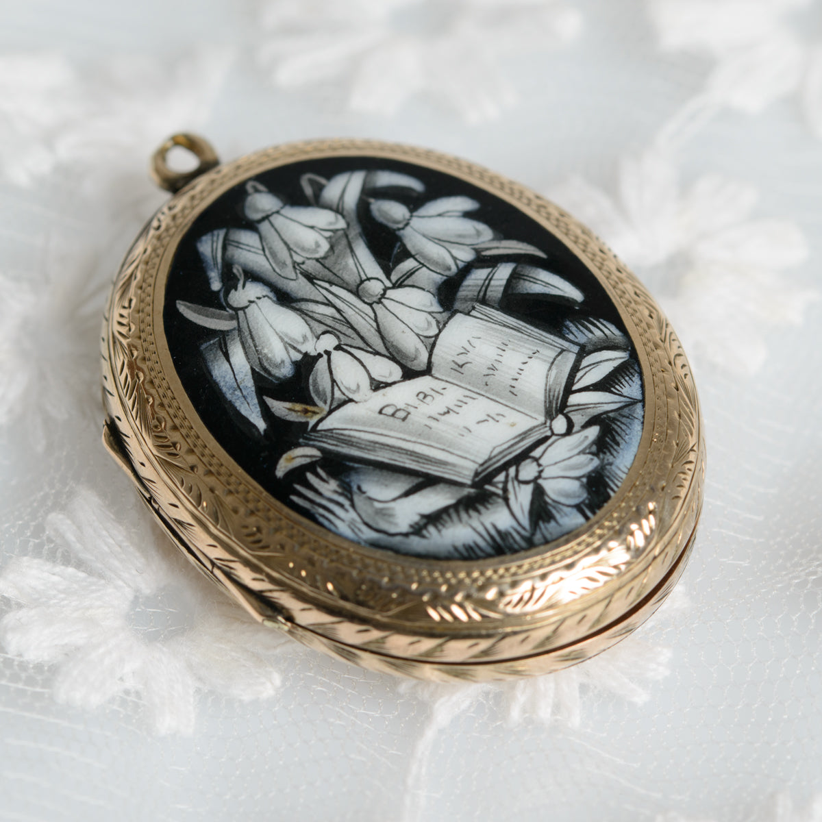 Antique Victorian 9ct Gold Back & Front & Enamel Snowdrop Photo Locket/Pendant (A1307)