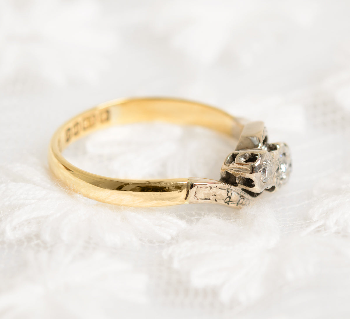 Vintage 18ct 18K Gold & Platinum Diamond Crossover Ring Women's UK Size K (A1322)