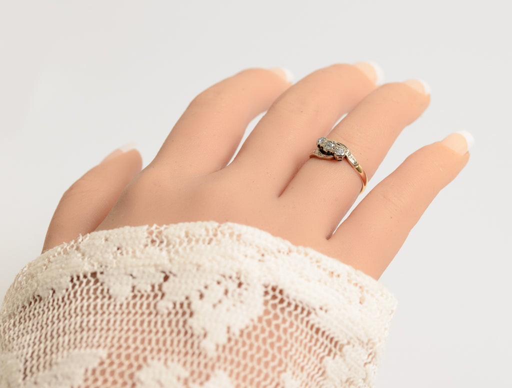 Vintage 18ct 18K Gold & Platinum Diamond Crossover Ring Women's UK Size K (A1322)