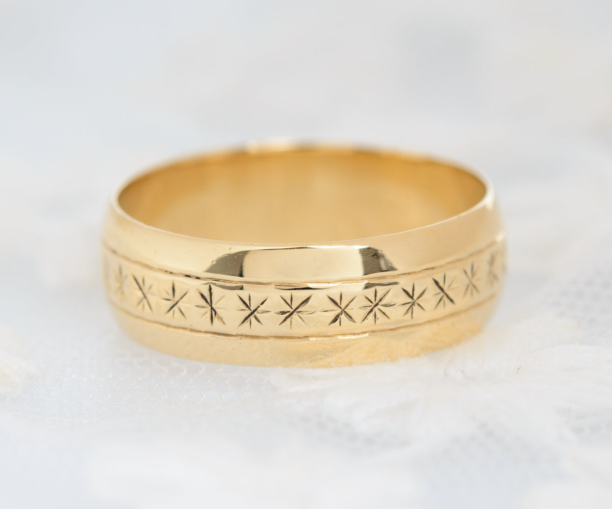 Vintage 9ct Gold Wedding Ring Band With Decorative Pattern Hallmark 1978  (A1349)