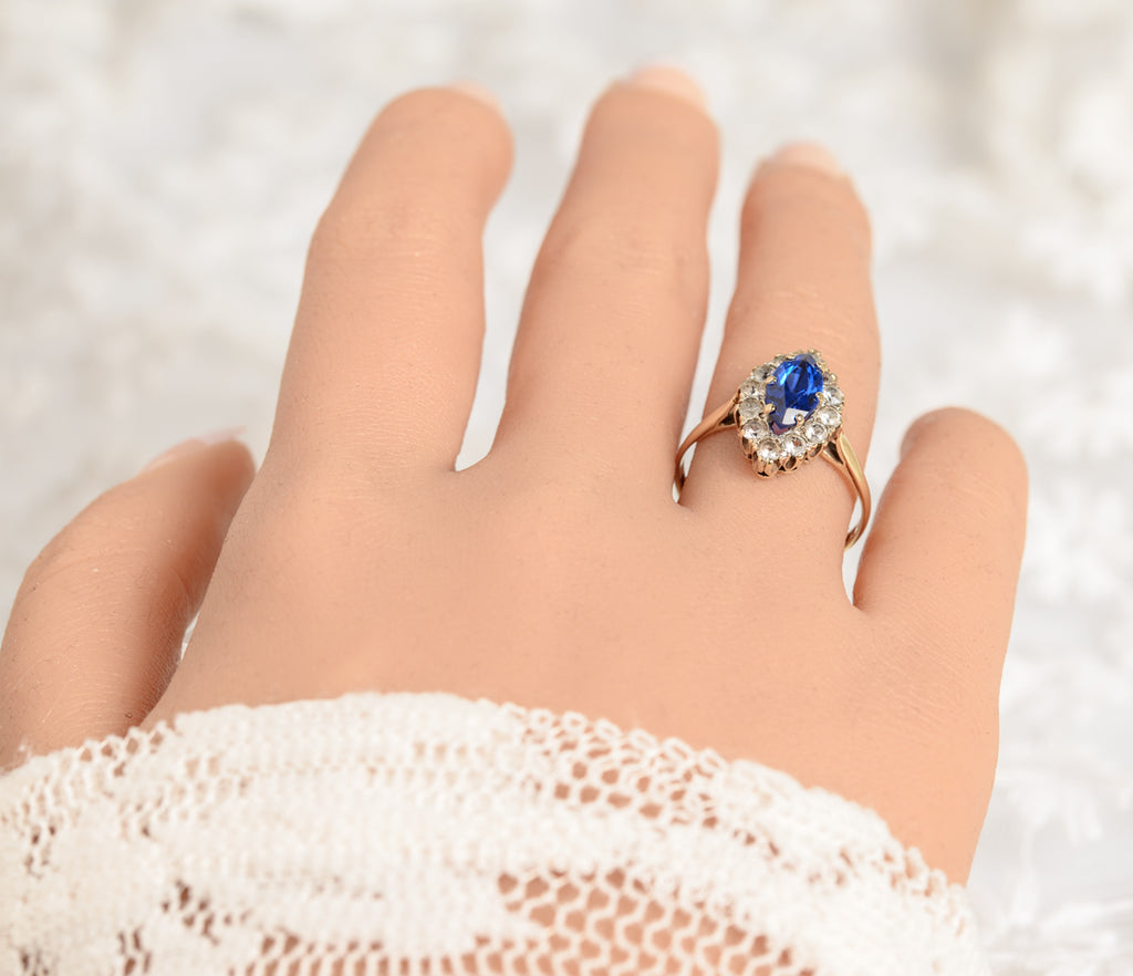 9ct Gold Marquise Gemstone Ring With Royal Blue Spinel & Clear Gem Halo Vintage (A1381)