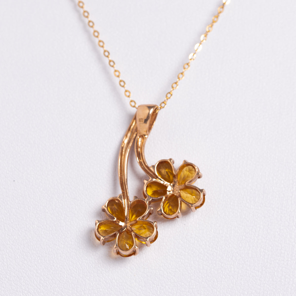 Citrine Flowers With Stems Design Pendant 9ct Gold With Fine 14K Gold Chain  (A1389)