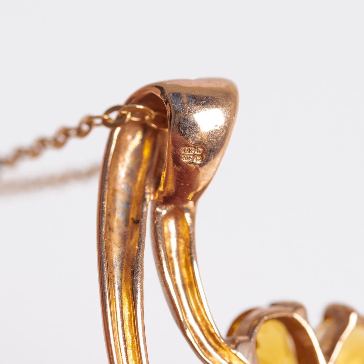 Citrine Flowers With Stems Design Pendant 9ct Gold With Fine 14K Gold Chain  (A1389)