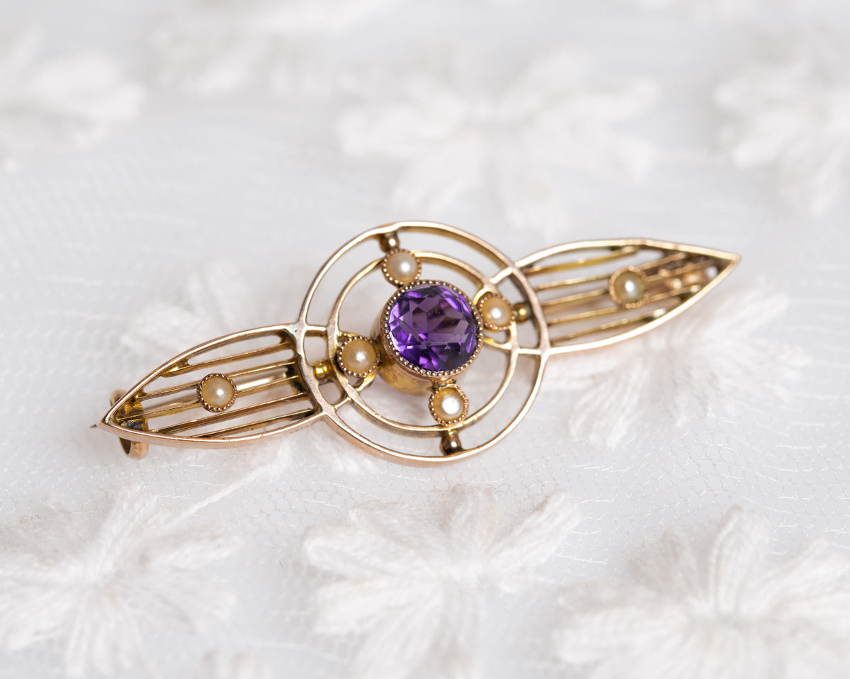 Antique Art Deco Gold Brooch 9 Carat Seed Pearls & Amethyst (A1394)
