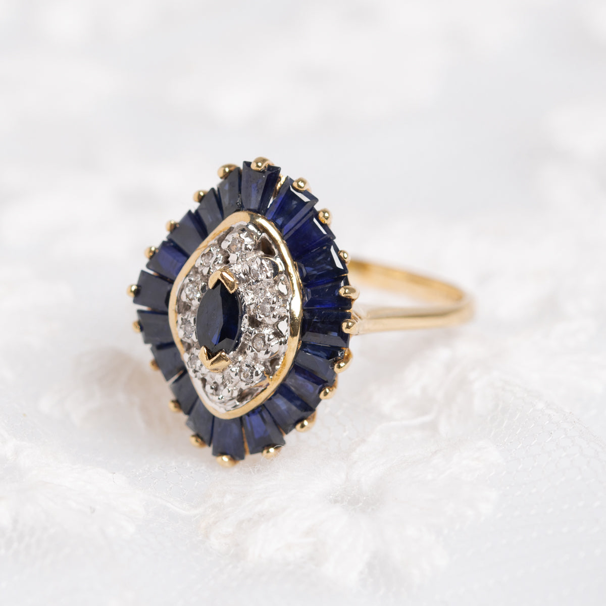 9ct Gold Natural Sapphire & Diamond Gemstone Cocktail Ring Halo Design UK Size M (A1403)