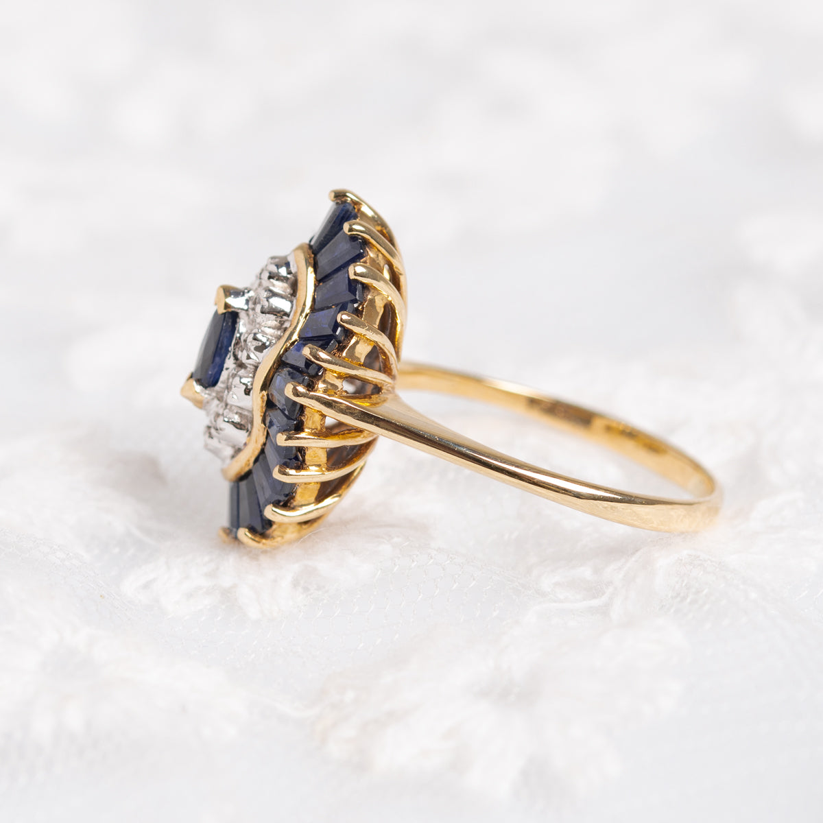 9ct Gold Natural Sapphire & Diamond Gemstone Cocktail Ring Halo Design UK Size M (A1403)