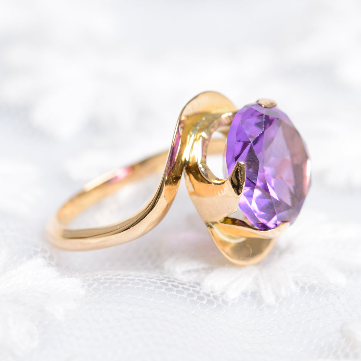 Vintage Colour Change Alexandrite Sapphire Ring 14K Gold Mount 1960's  (A1426)