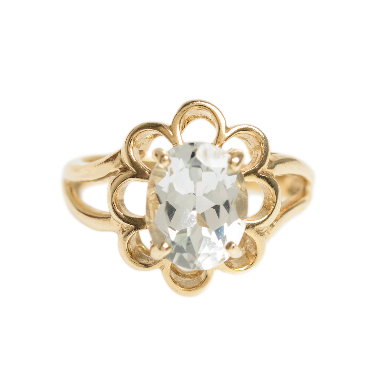 9ct Gold Ladies Dress Ring With 2.4 Carat Aquamarine In Petal Mount Size N  (A1427)
