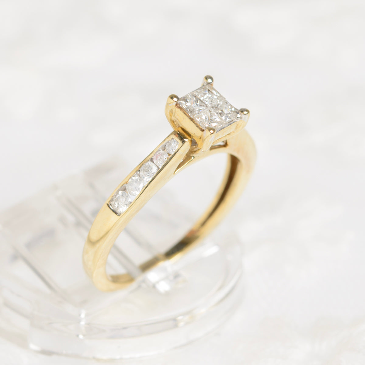 9ct Gold 0.5tcw Diamond Ring Princess Cut Gemstone Engagement Ring (A1430)