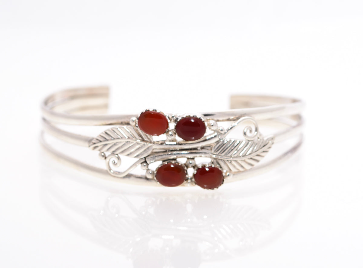 Vintage Sterling Silver Bangle/Bracelet Hand Made Leaves & Carnelian Gemstones (A1449)