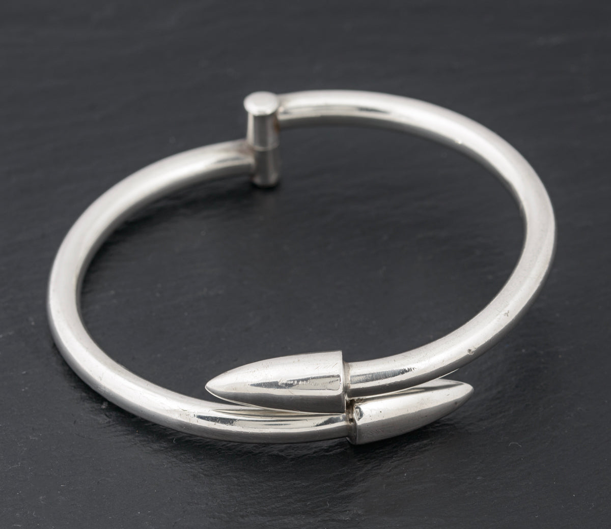 Vintage 1960's Modernist Sterling Silver Hinged Bangle/Bracelet Torpedo Ends (A1475)