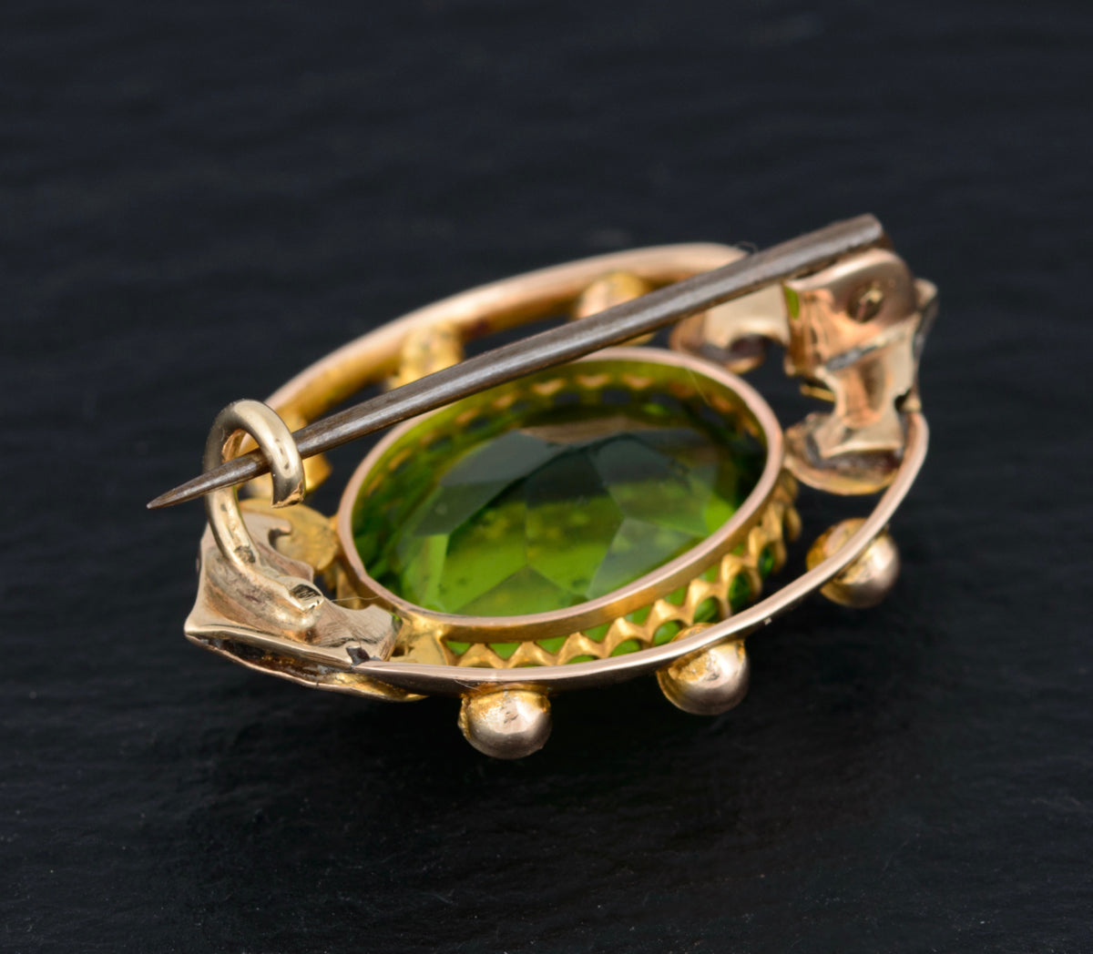 Antique Victorian 9ct Gold, Seed Pearl & Green Paste Gem Brooch/Pin (A1498)