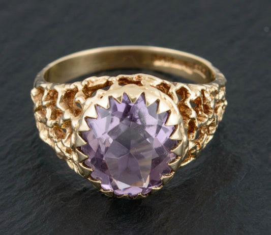 Vintage 9ct Gold Ring Amethyst Facet Cut Gemstone Modernist Design (A1504)