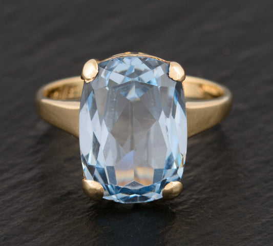 Vintage 9ct Gold Dress Ring With Light Blue Lab-Created Spinel Gemstone 1960's (A1508)