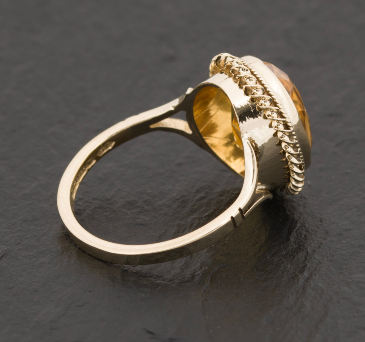 Vintage 9ct Gold Natural Citrine Gemstone Ring 4 Carat Gem 1978 Hallmark (A1525)