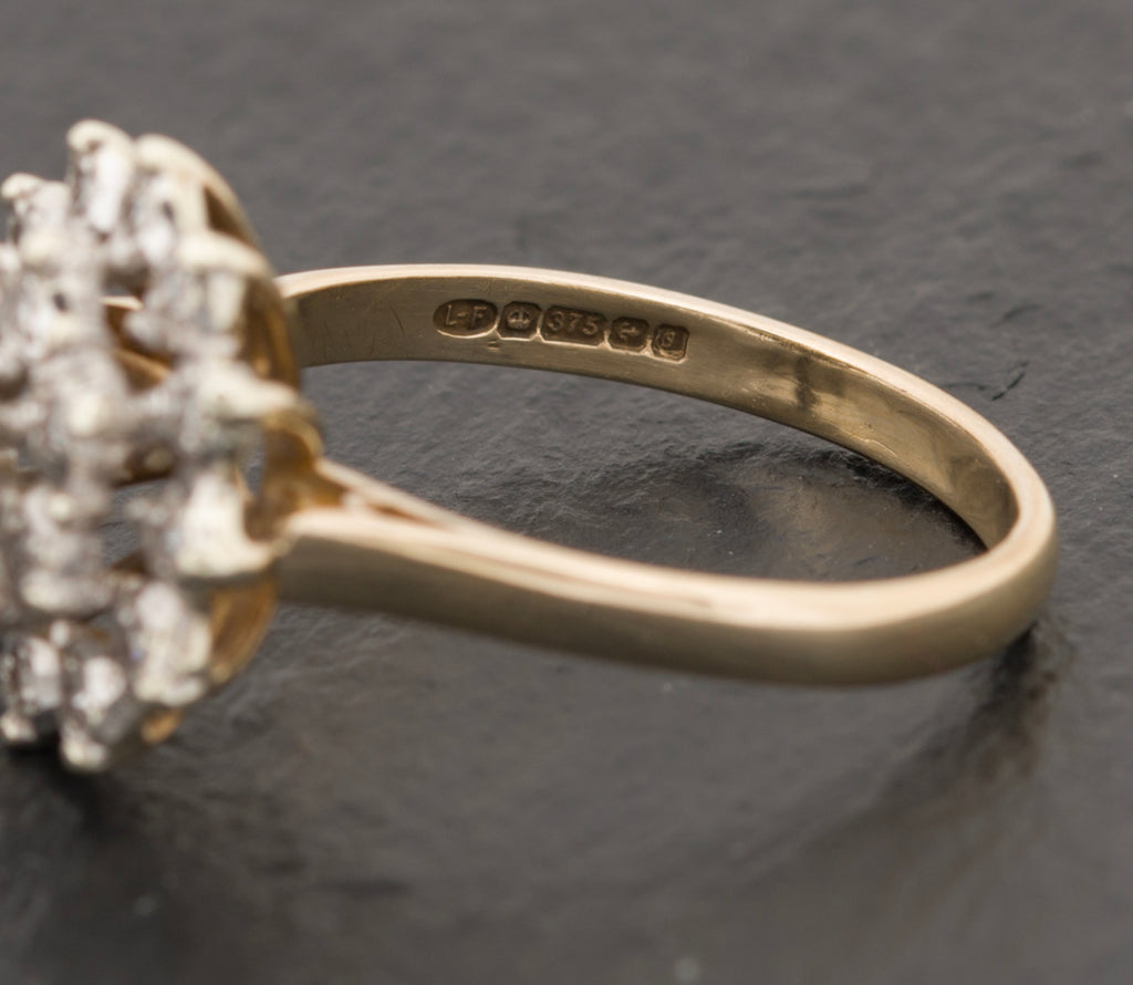 Vintage 9ct Gold & 3 Tiered Diamond Cluster Ring Hallmarked 1983 (A1528)