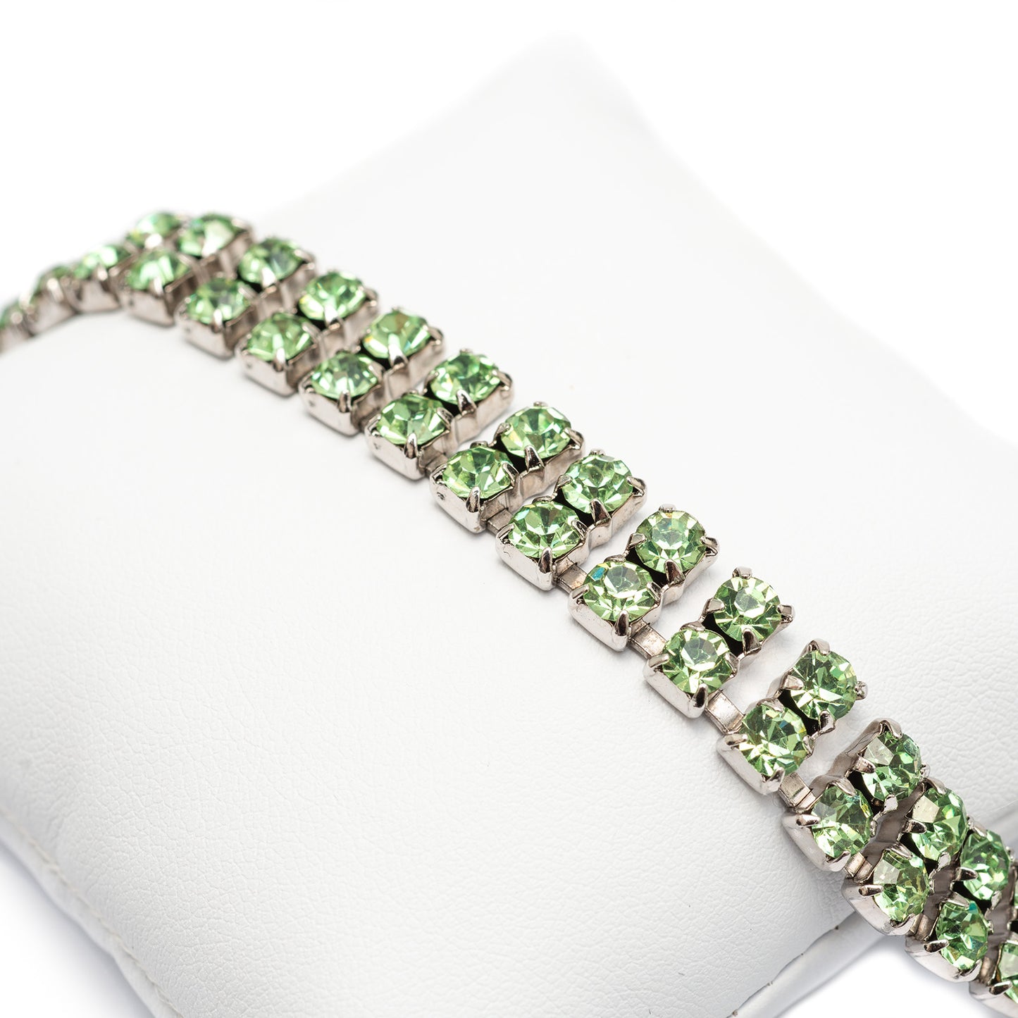 Vintage Art Deco Design Pretty Double Row Green Paste Stones Riviere Necklace (Code A276)