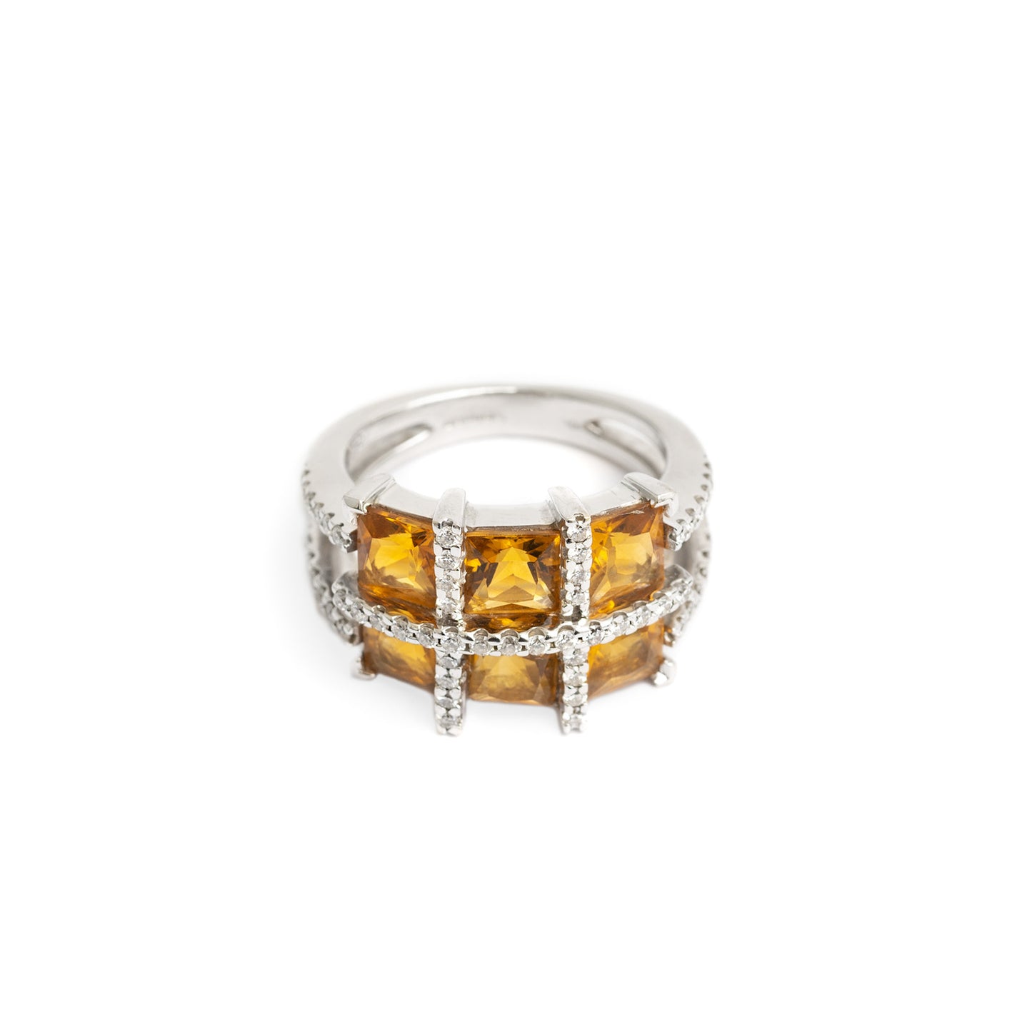 Fine 18ct White Gold Diamond & Square Cut Citrine Ring Size M (Code A351)