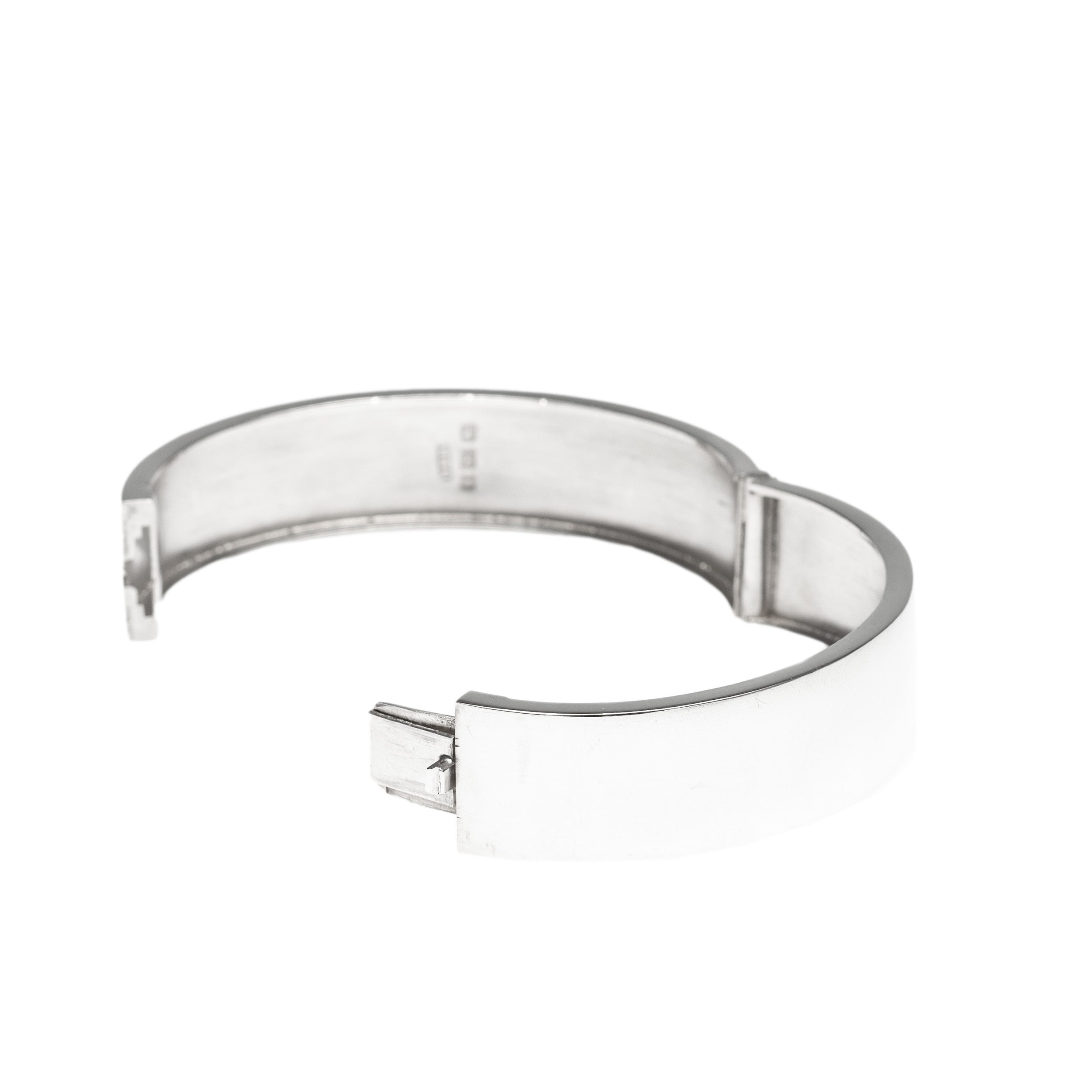 Antique Victorian Silver Hinged Bangle Bracelet Chased Floral Design Hallmarked 1885 (Code A420)